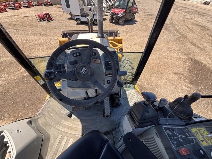 2007-caterpillar-420e-image-37