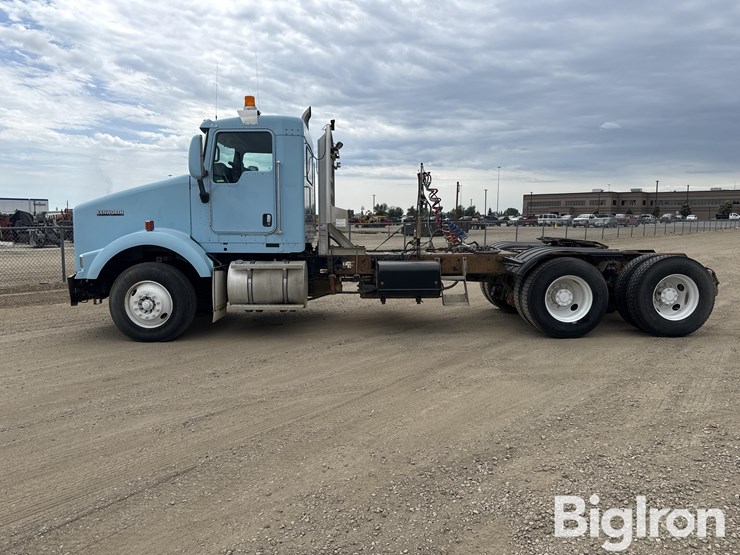 2007-kenworth-t800-image-8