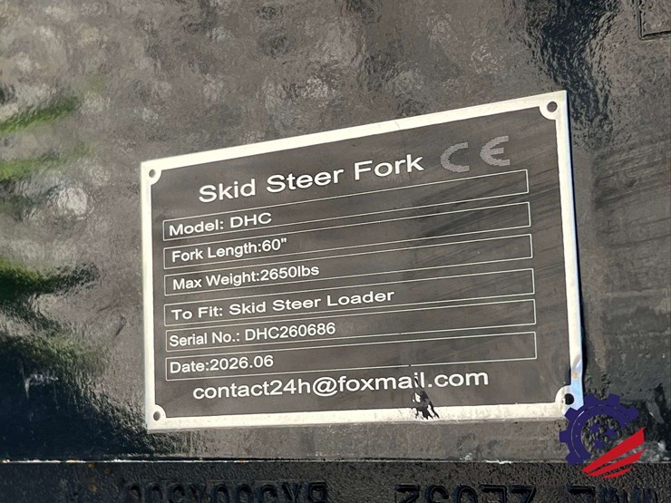 unused-2026-future-ft-dhc-skid-steer-forks---[skid-steer-attachments]-attachment-image-8