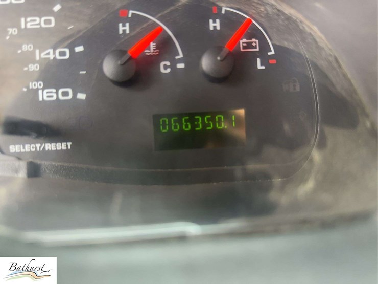 2006-ford-econoline-350-image-28