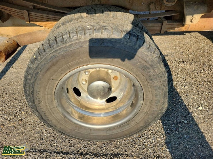 2012-ford-f350-image-10