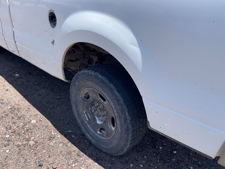 2004-ford-f150-image-27