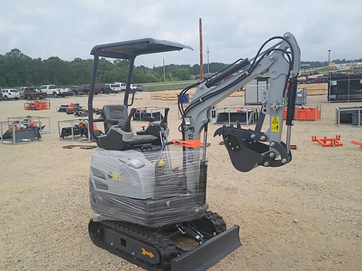 #l73-053-•-2026-ats-me18-mini-excavator-image-5