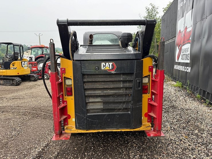2020-caterpillar-299d3-image-3
