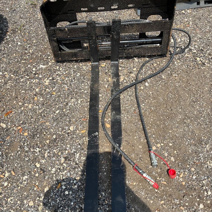 #3803 • Side shift pallet forks