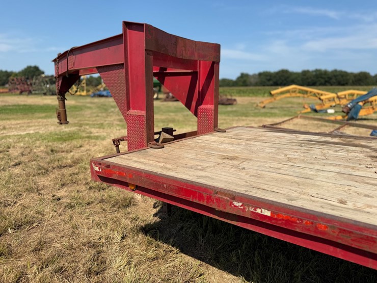 #52617-•-t/a-8'-24'-gooseneck-flatbed-trailer-inv#52617-image-30