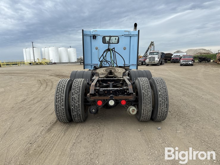 1998-kenworth-t800-image-6