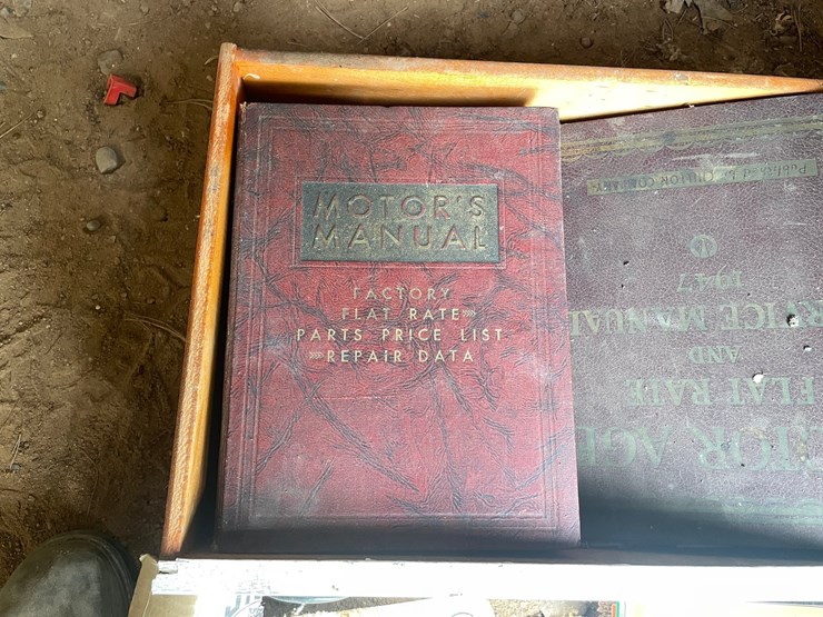 #1248-•-wooden-crate-of-vintage-automotive-manuals-image-3