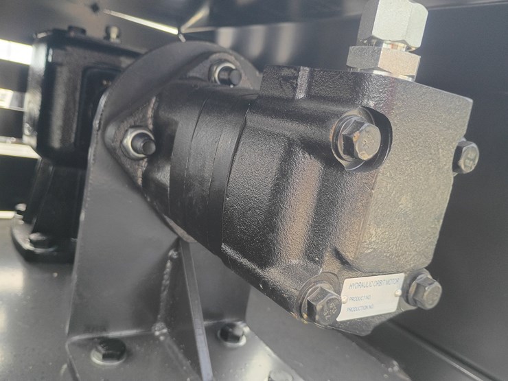 #l64-049-•-jct-brushcutter-skid-steer-attachment-image-10
