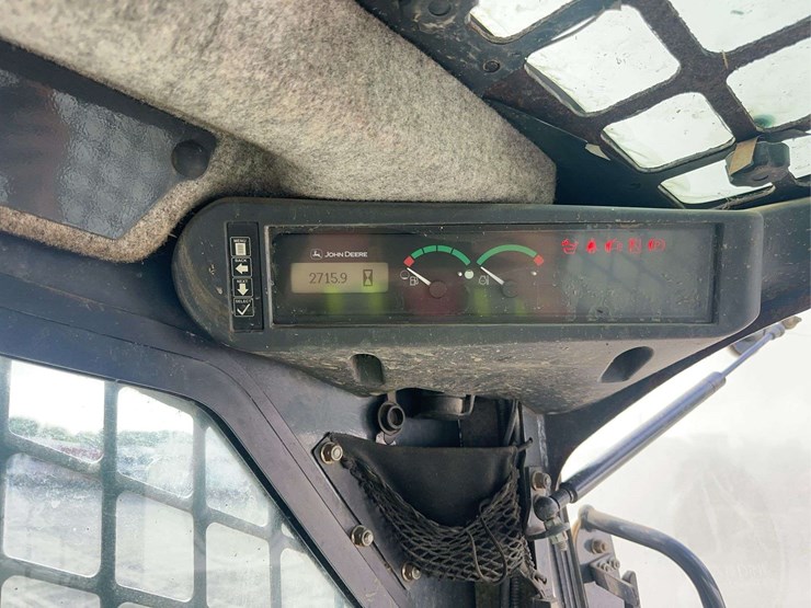 deere-318d-image-22