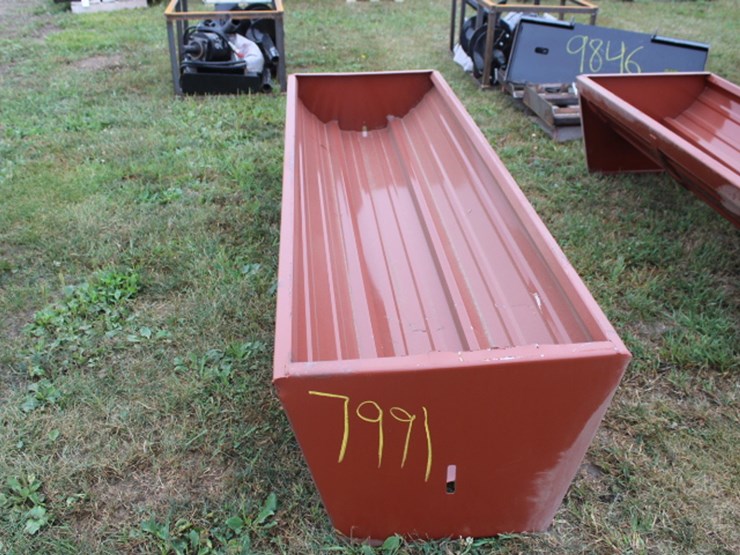 #7991-•-cattle-feeder-image-1