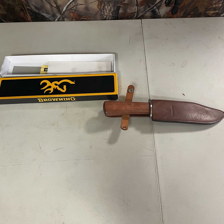 #10805 • Browing Jim Bowie Knife