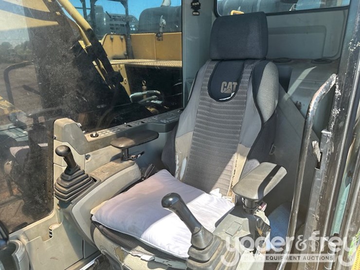 2014-caterpillar-329el-image-11