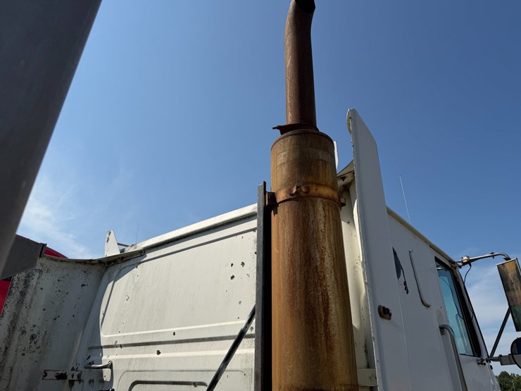 #52620-•-1990-whitegmc-wia-areo-series-sleeper-t/a-truck-tractor-4v1wdbjf3ln629984-inv#52620-image-49