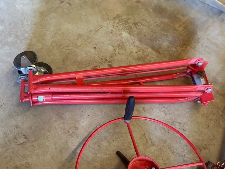 #167-•-drywall-hoist-image-2