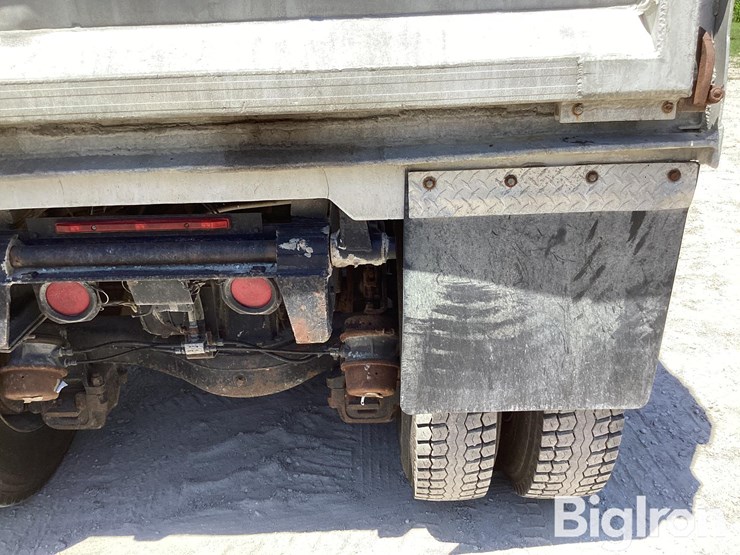 1992-mack-rd690s-image-19