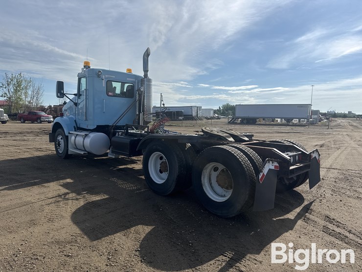 2008-kenworth-t800-image-7