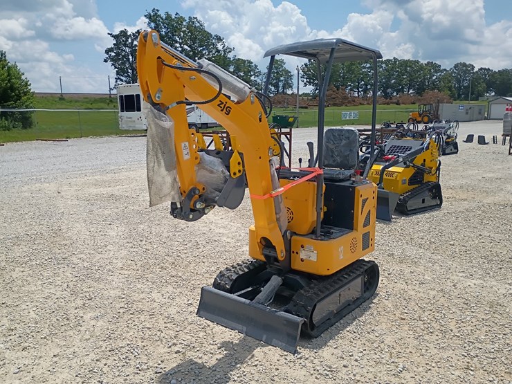 #l63-002-•-2026-zjg-12-mini-excavator-image-8