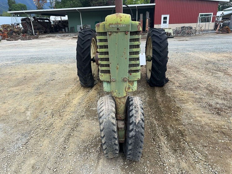 john-deere-model-b-image-43