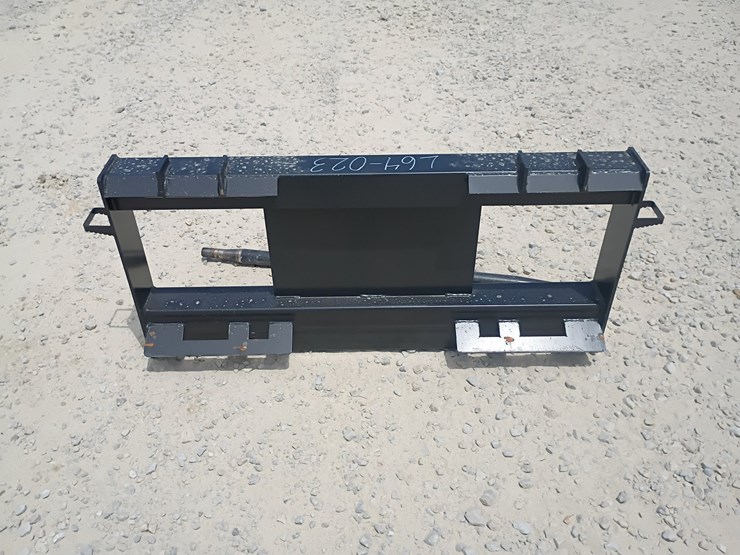 #l64-023-•-jct-bale-spear-skid-steer-attachment-image-3