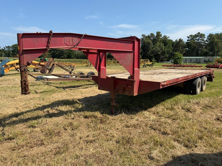 #52617-•-t/a-8'-24'-gooseneck-flatbed-trailer-inv#52617-image-1