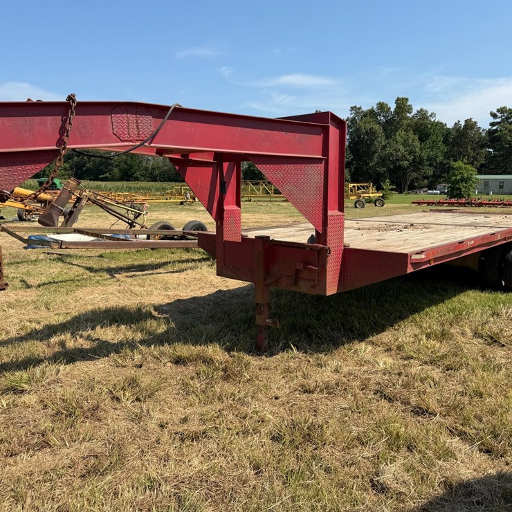 #52617 • T/A 8' 24' Gooseneck Flatbed Trailer INV#52617