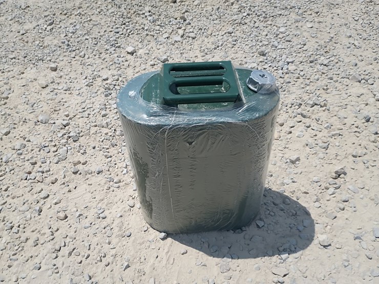 #l63-058-•-fuel-tank-image-3