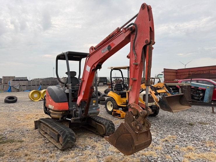kubota-kx71-3-image-2