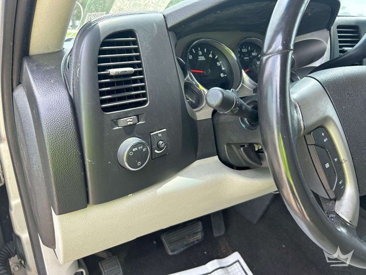 2008-chevrolet-silverado-1500-image-14
