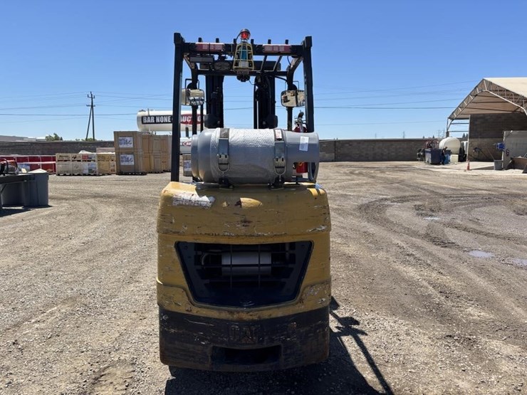 2015-caterpillar-2c6000-image-8
