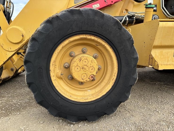 2007-caterpillar-414e-image-24