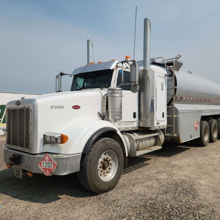 2006 PETERBILT 378