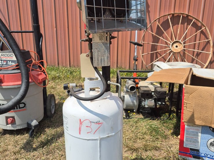 #137-•-heater-lamp-propane-image-1