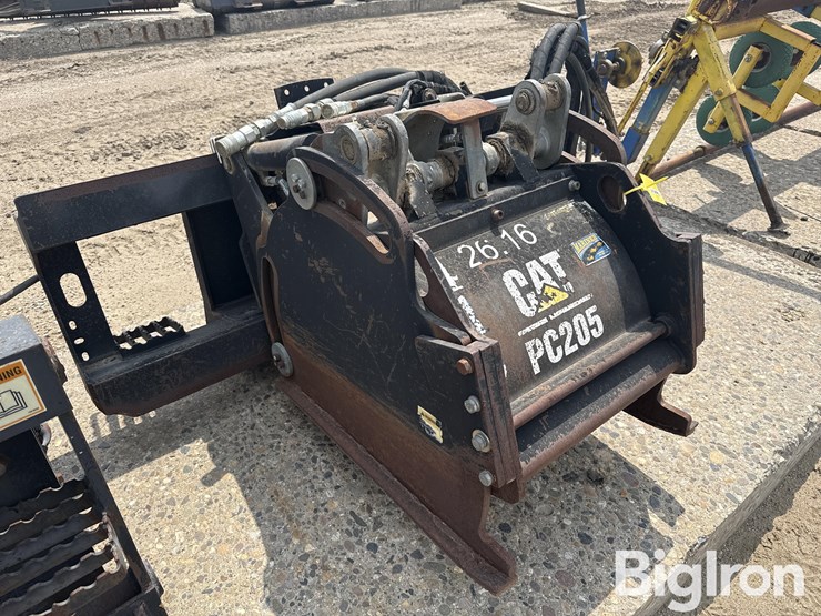 2006-caterpillar-pc205-18-cold-planer-image-3