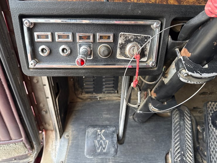 1992-kenworth-t600-image-38