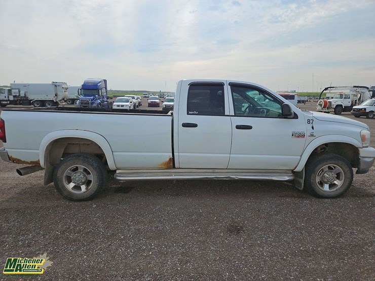 2008-dodge-ram-2500-image-8