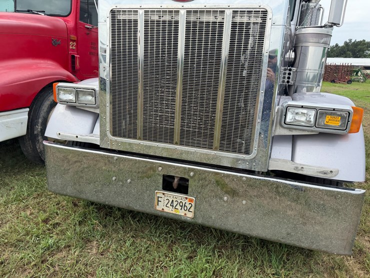 1989-peterbilt-379-image-40