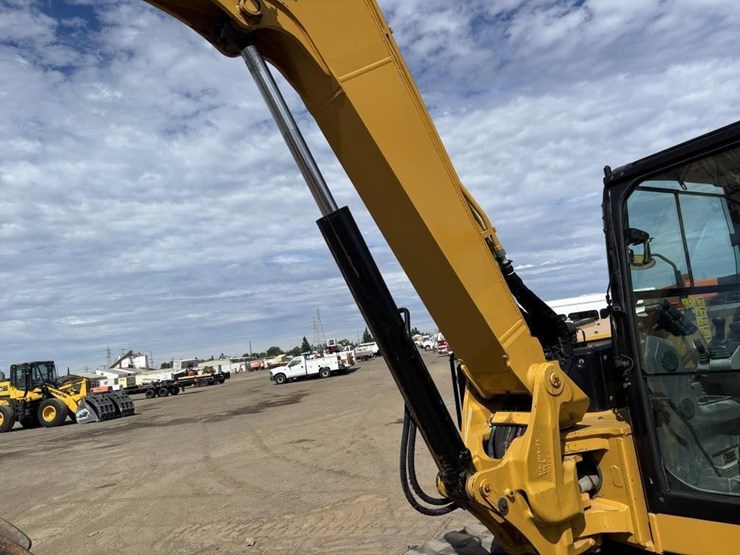 2021-caterpillar-308cr-image-22