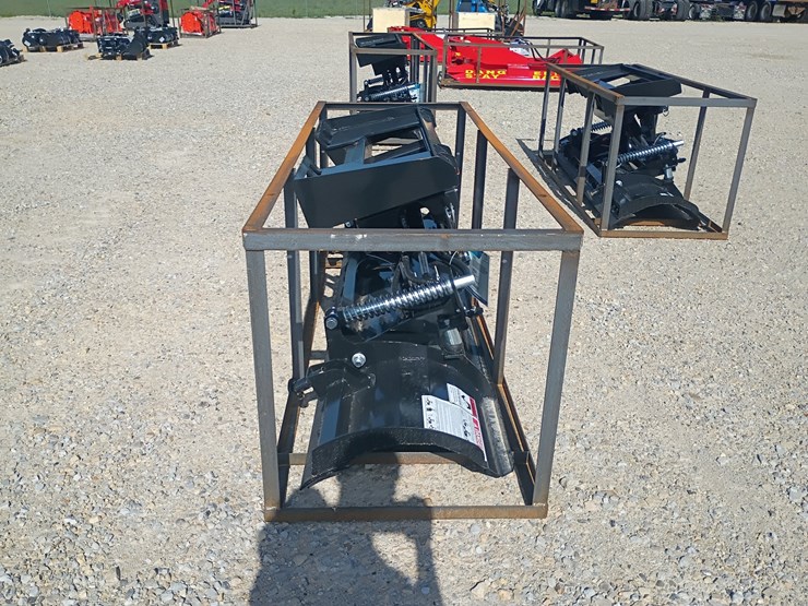 #l66-003-•-mower-king-dozer-blade-skid-steer-attachment-image-7