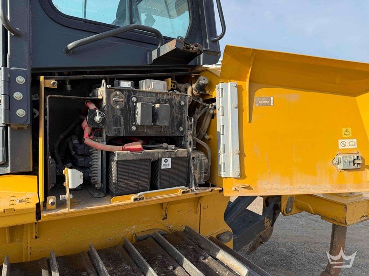 2020-deere-700k-xlt-image-40