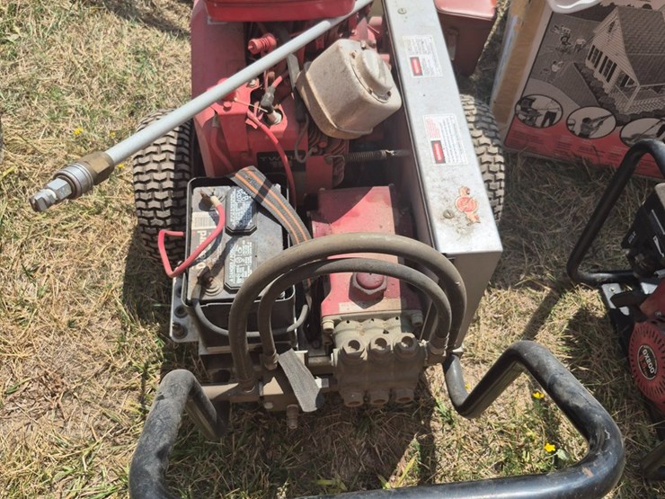 #107-•-super-blast-four-thousand-high-pressure-washer-image-2