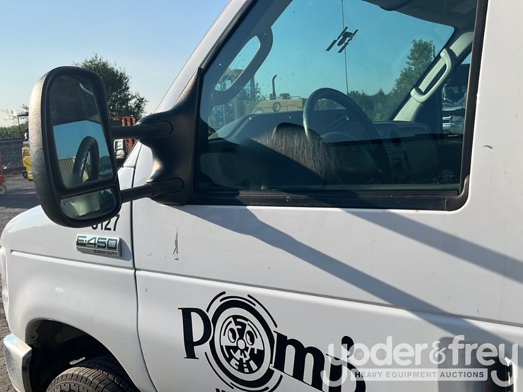 2019-ford-f450-image-16