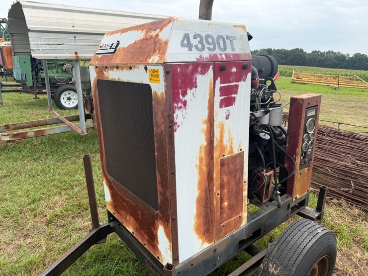 case-ih-4390t-image-11