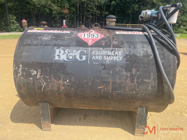 skid-mounted-fuel-tank-with-electric-pump-image-2