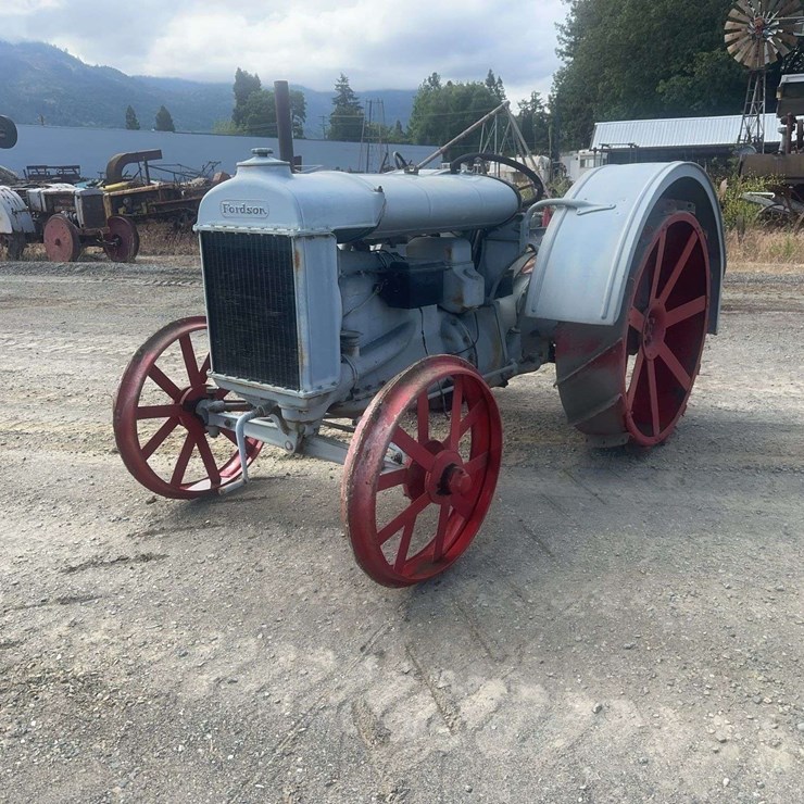 FORDSON F