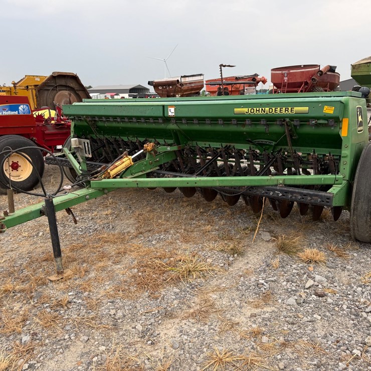 JOHN DEERE 450