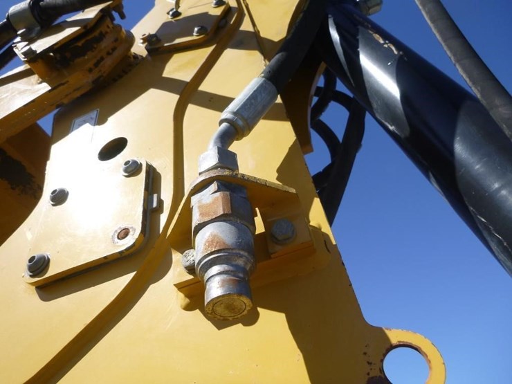 2007-caterpillar-420e-image-25