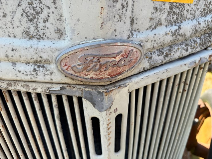 ford-tractor-image-22