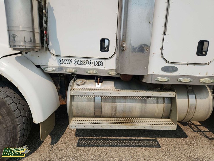 2006-peterbilt-378-image-39