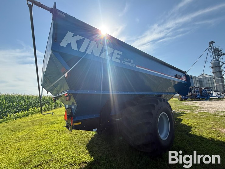 2022-kinze-1121-image-5